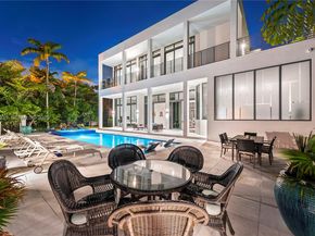 2700 NE 18th St, Fort Lauderdale FL 33305