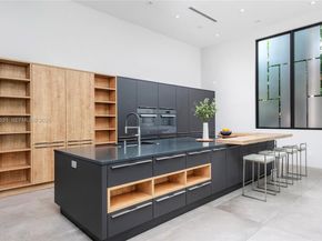 2700 NE 18th St, Fort Lauderdale FL 33305