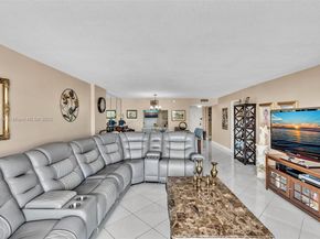 1865 S Ocean Dr 5J, Hallandale Beach FL 33009