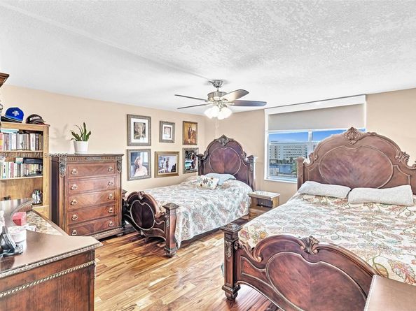 1865 S Ocean Dr 5J, Hallandale Beach FL 33009