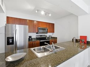 1200 Brickell Bay Dr 2603, Miami FL 33131