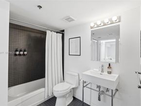 1200 Brickell Bay Dr 2603, Miami FL 33131