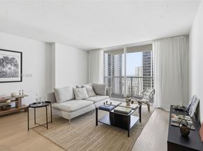 1200 Brickell Bay Dr 2603, Miami FL 33131