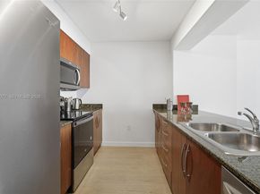 1200 Brickell Bay Dr 2603, Miami FL 33131