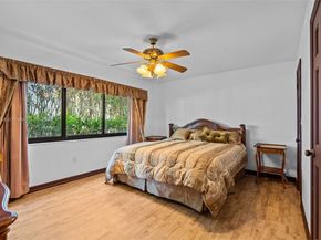 800 Diplomat Pkwy, Hallandale Beach FL 33009