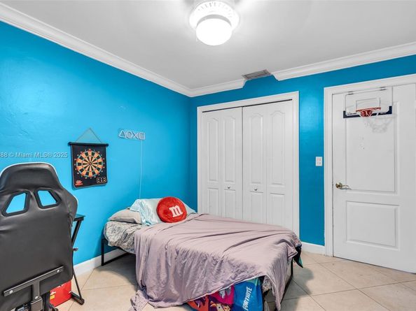 14263 SW 76th St, Miami FL 33183