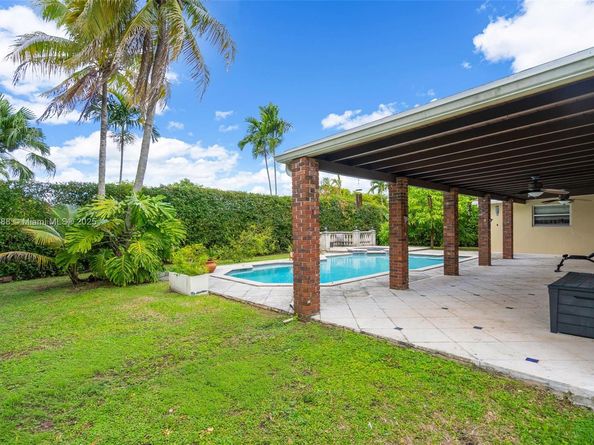 14263 SW 76th St, Miami FL 33183