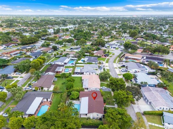 14263 SW 76th St, Miami FL 33183