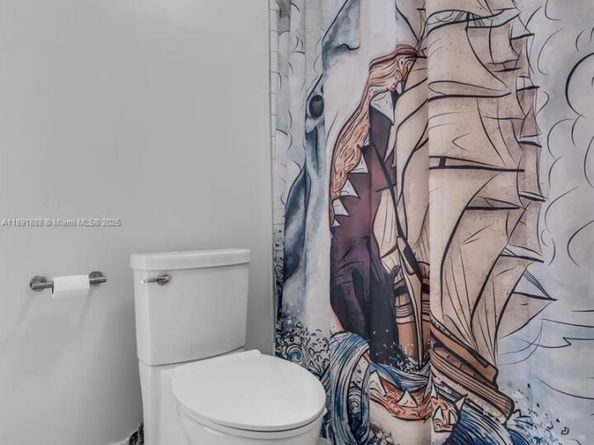14263 SW 76th St, Miami FL 33183