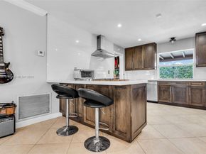 14263 SW 76th St, Miami FL 33183