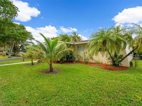 14263 SW 76th St, Miami FL 33183