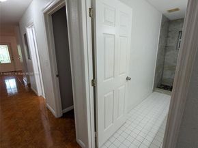 621 S 24th Ave, Hollywood FL 33020