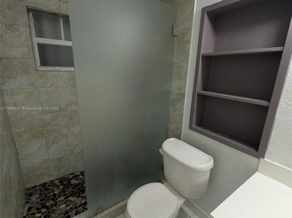 621 S 24th Ave, Hollywood FL 33020