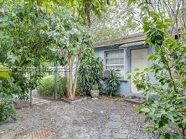 621 S 24th Ave, Hollywood FL 33020