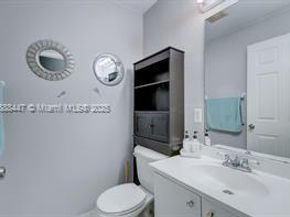 621 S 24th Ave, Hollywood FL 33020