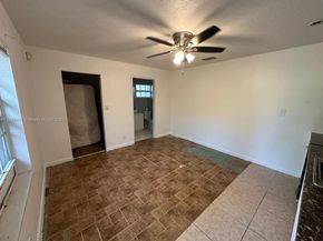 621 S 24th Ave, Hollywood FL 33020