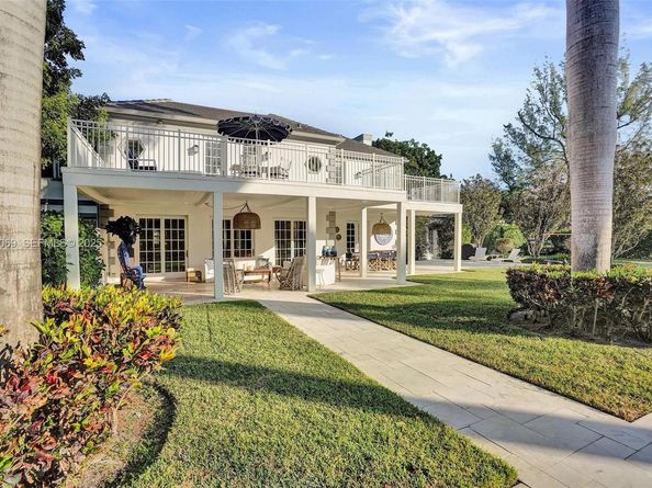 1281 Banyan Rd, Boca Raton FL 33432