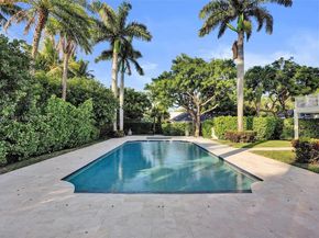 1281 Banyan Rd, Boca Raton FL 33432