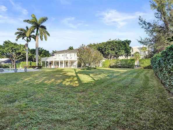 1281 Banyan Rd, Boca Raton FL 33432