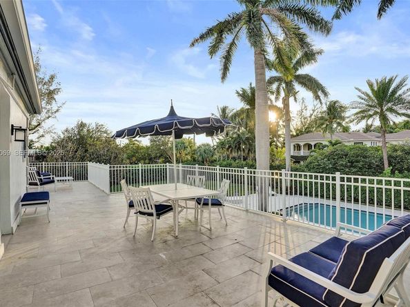 1281 Banyan Rd, Boca Raton FL 33432