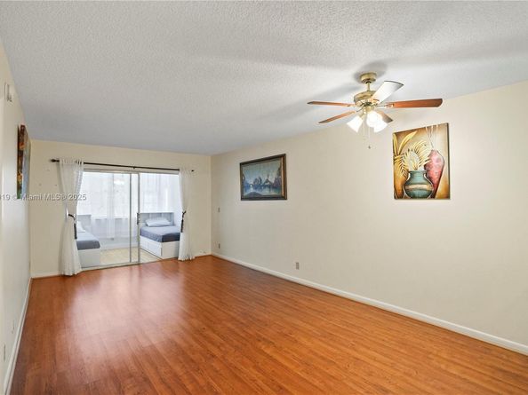 3170 Holiday Springs Blvd 203, Margate FL 33063