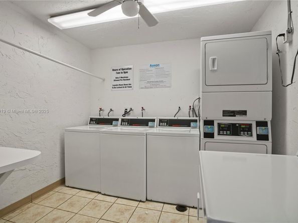 3170 Holiday Springs Blvd 203, Margate FL 33063