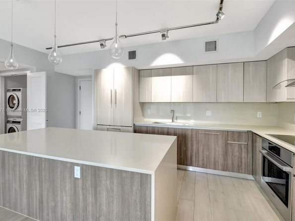 111 SE 1st Ave 316, Delray Beach FL 33444