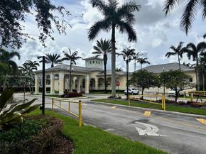 133 SE 28th Ter 9, Homestead FL 33033