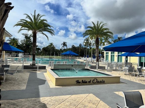 133 SE 28th Ter 9, Homestead FL 33033