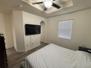 133 SE 28th Ter 9, Homestead FL 33033