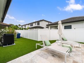 8086 NW 47th Ter, Doral FL 33166