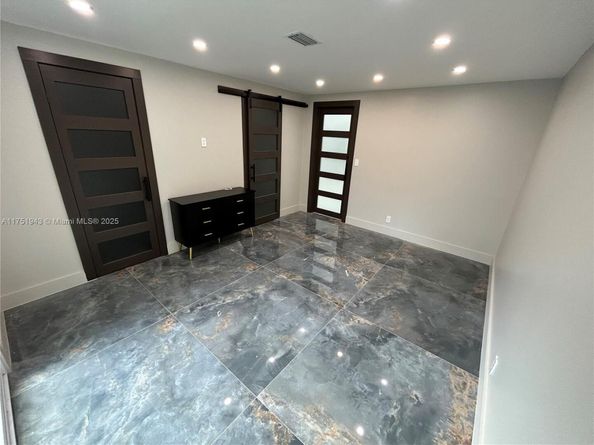 3261 Oleander Way, Lauderdale By The Sea FL 33062