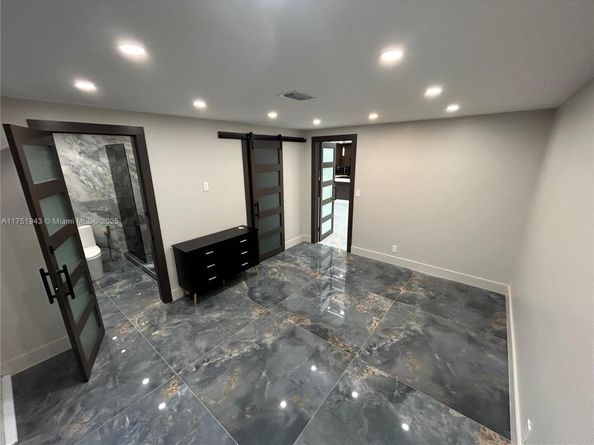 3261 Oleander Way, Lauderdale By The Sea FL 33062