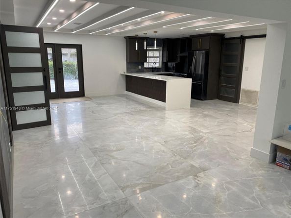 3261 Oleander Way, Lauderdale By The Sea FL 33062