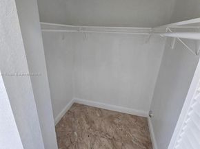 2028 NE 167th St 3155, North Miami Beach FL 33162