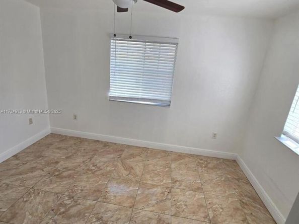 2028 NE 167th St 3155, North Miami Beach FL 33162