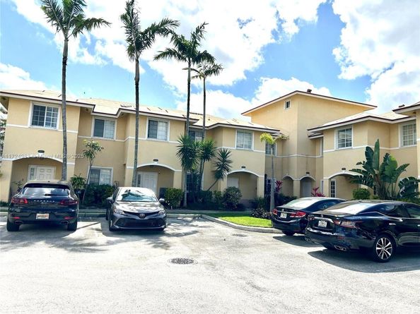 2028 NE 167th St 3155, North Miami Beach FL 33162