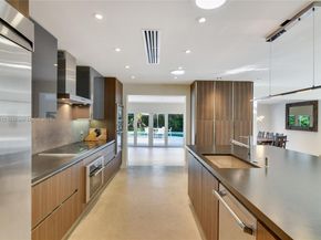 20701 NE 21st Ct, Miami FL 33179