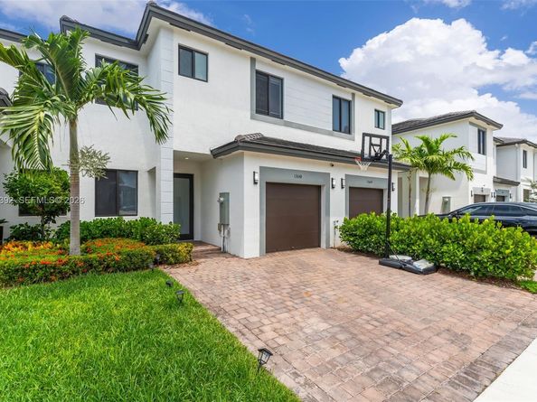 13648 SW 157th Ct 13648, Miami FL 33196