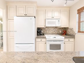 1042 North Dr A, Delray Beach FL 33445