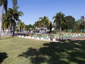 1042 North Dr A, Delray Beach FL 33445
