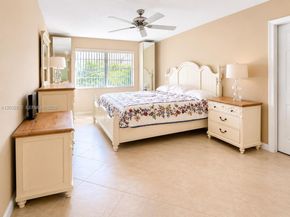 1042 North Dr A, Delray Beach FL 33445