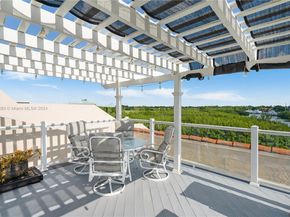 6100 Paradise Point Dr 6100, Palmetto Bay FL 33157