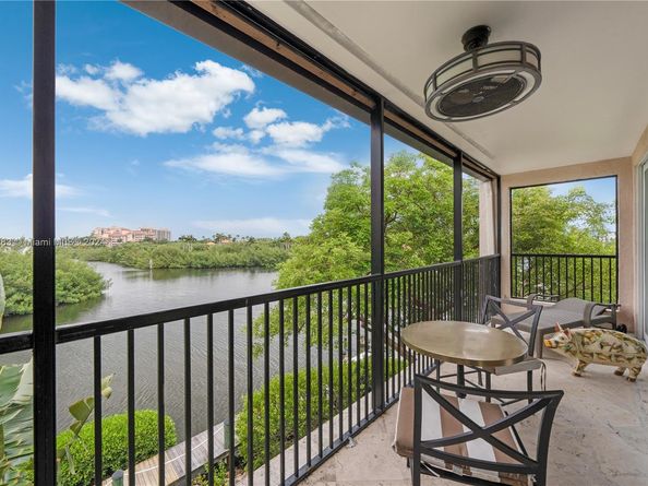 6100 Paradise Point Dr 6100, Palmetto Bay FL 33157