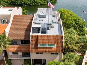 6100 Paradise Point Dr 6100, Palmetto Bay FL 33157
