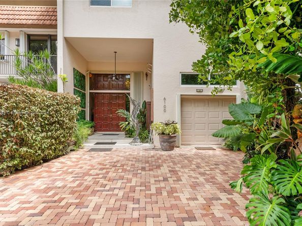 6100 Paradise Point Dr 6100, Palmetto Bay FL 33157