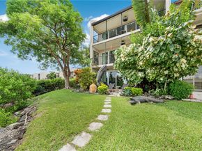 6100 Paradise Point Dr 6100, Palmetto Bay FL 33157