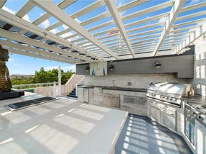 6100 Paradise Point Dr 6100, Palmetto Bay FL 33157
