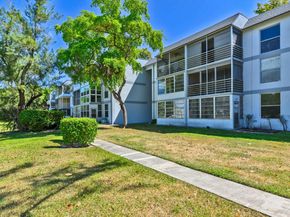 8401 Lagos De Campo Blvd 210V, Tamarac FL 33321