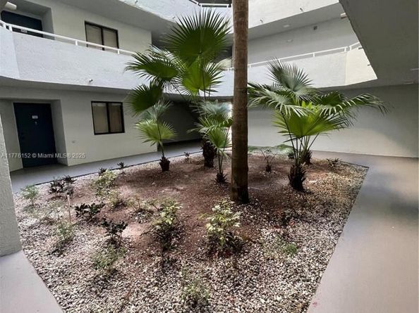 8335 SW 152nd Ave B106, Miami FL 33193
